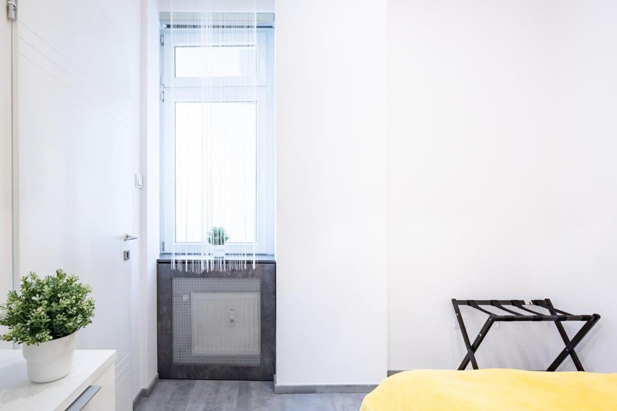 Apartment Ultra - Large With Balcony Budapest