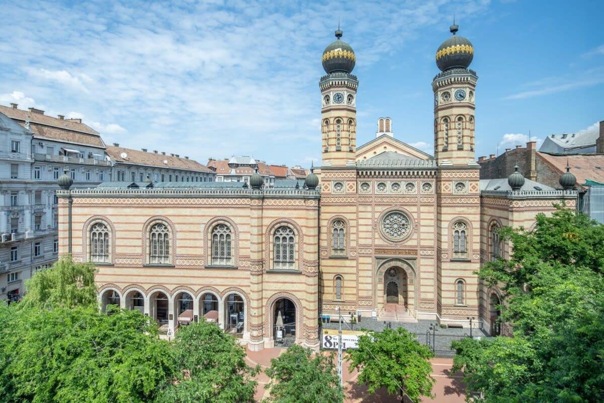 Ultra - Large With Balcony * Budapest